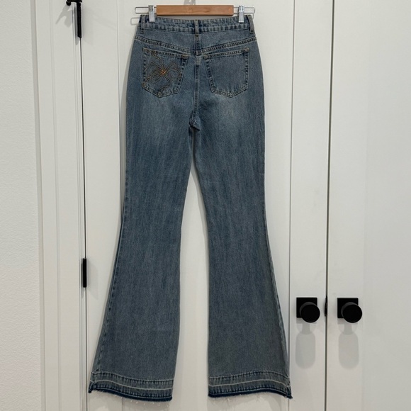 Love Shack Fancy Kala Flare Jeans High Rise Bow Detail Montauk Blue Size 25 New - Picture 6 of 15